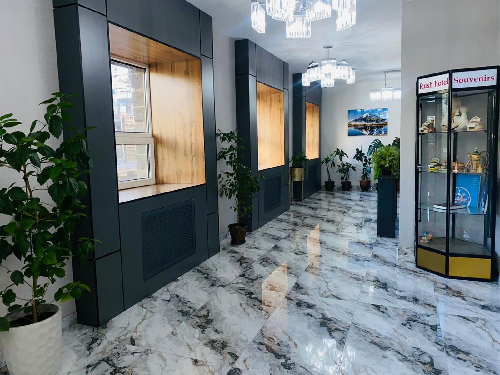 Rush Hotel Astana Buitenkant foto
